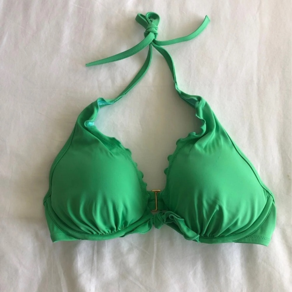 *SOLD* Capri Ruffel Halter 34D